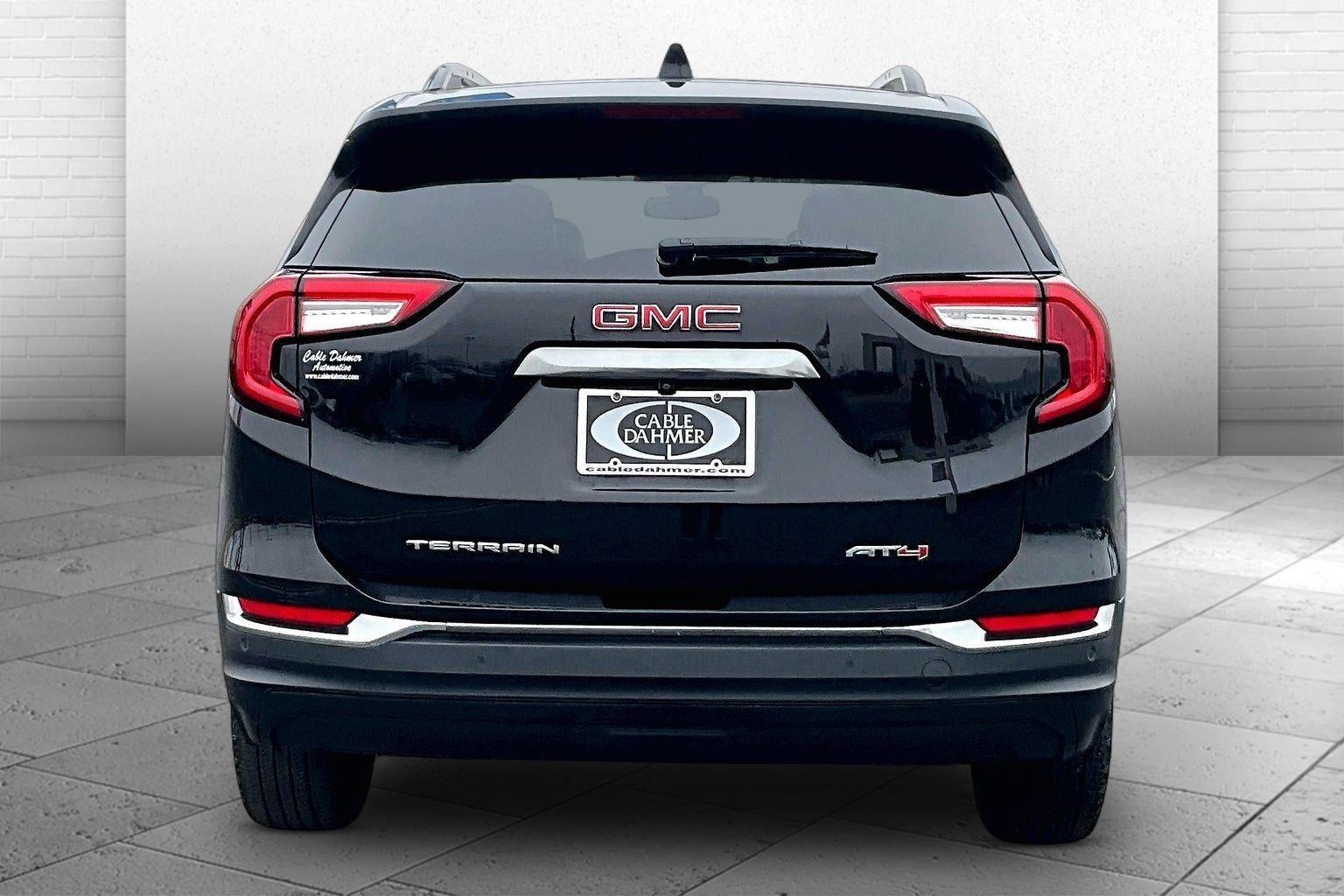 2023 GMC Terrain AT4