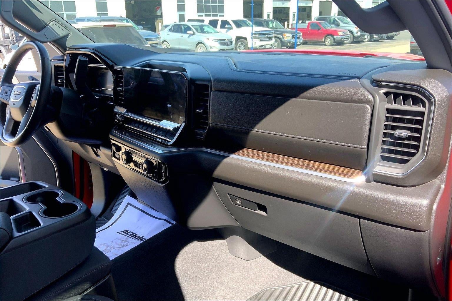 2022 GMC Sierra 1500 SLE