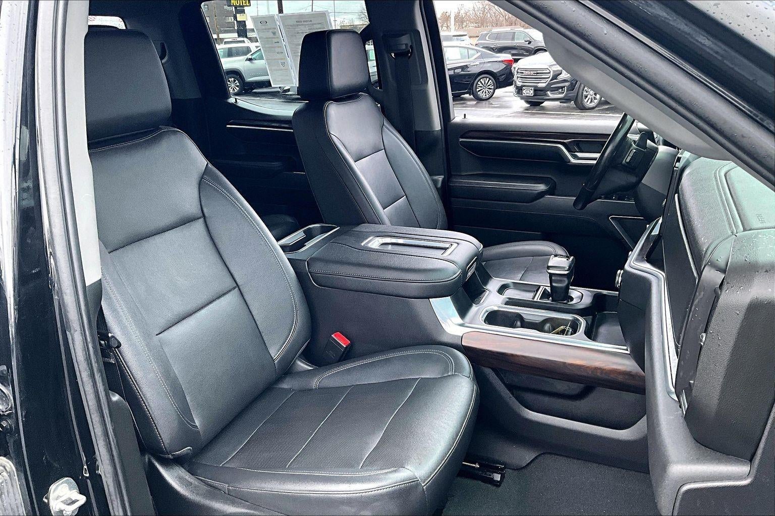 2022 GMC Sierra 1500 SLT