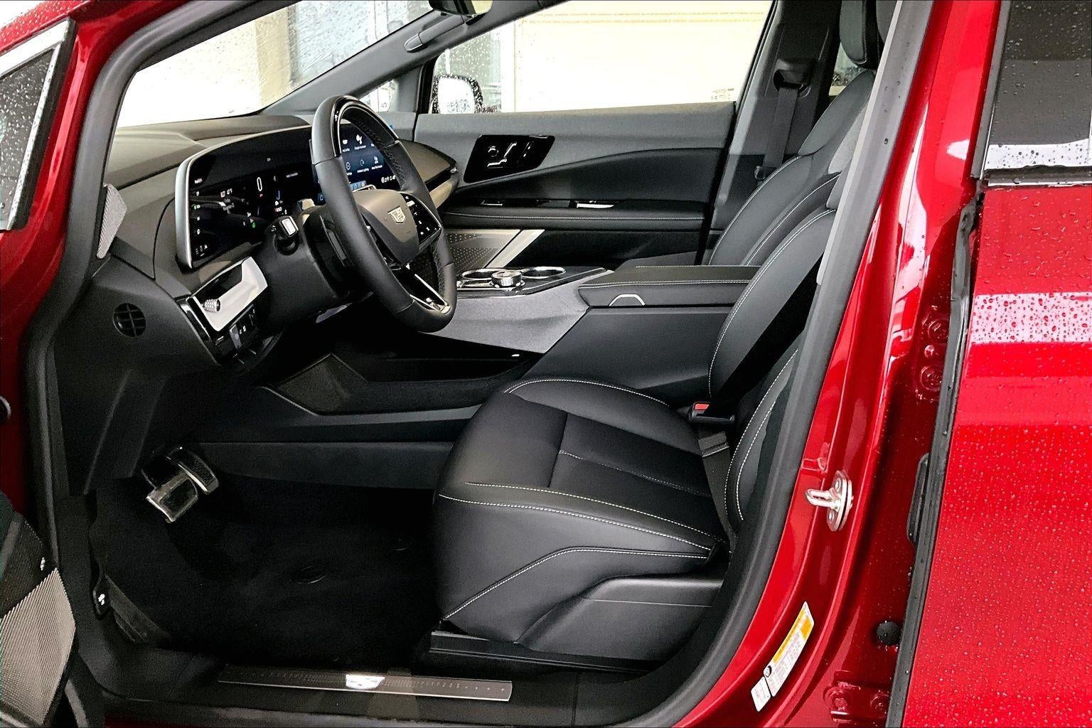 2026 Cadillac OPTIQ Luxury