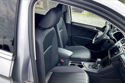 2023 Volkswagen Tiguan SE