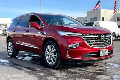 2024 Buick Enclave Essence