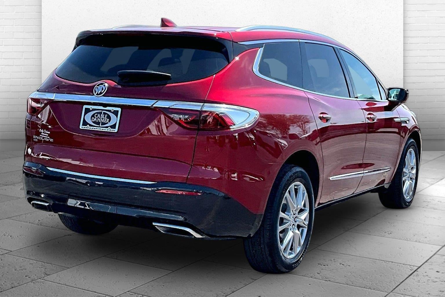 2023 Buick Enclave Essence