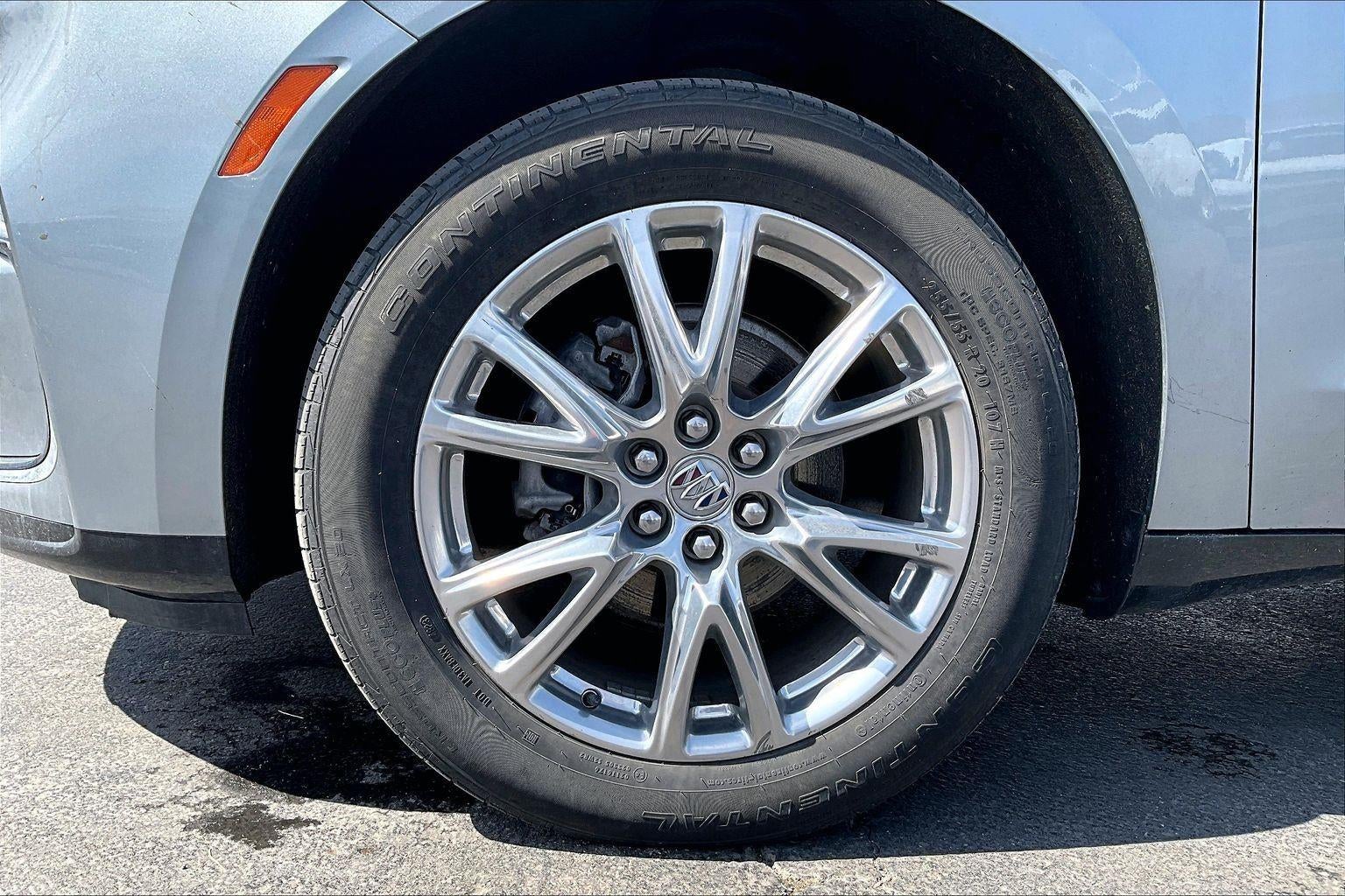 2023 Buick Enclave Essence