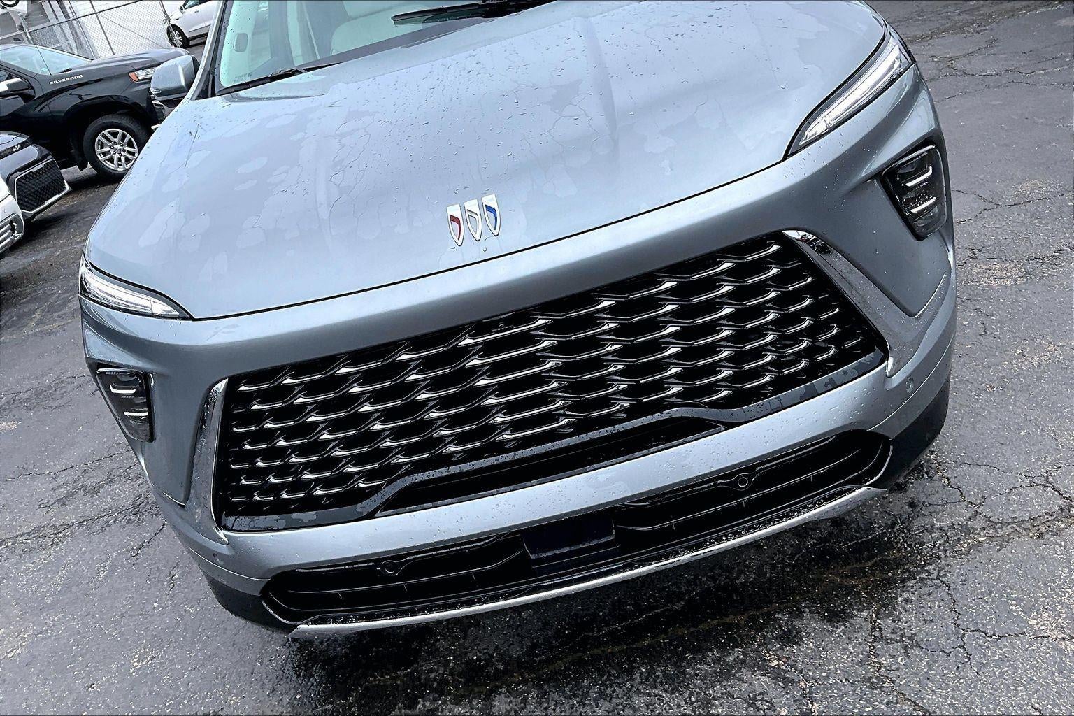 2025 Buick Enclave Avenir
