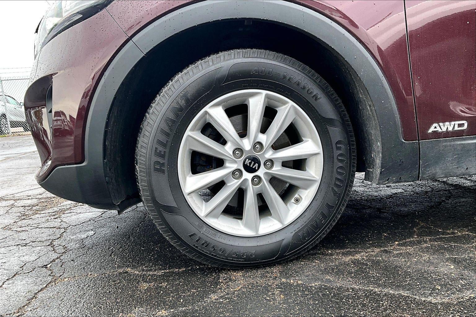 2020 Kia Sorento LX V6