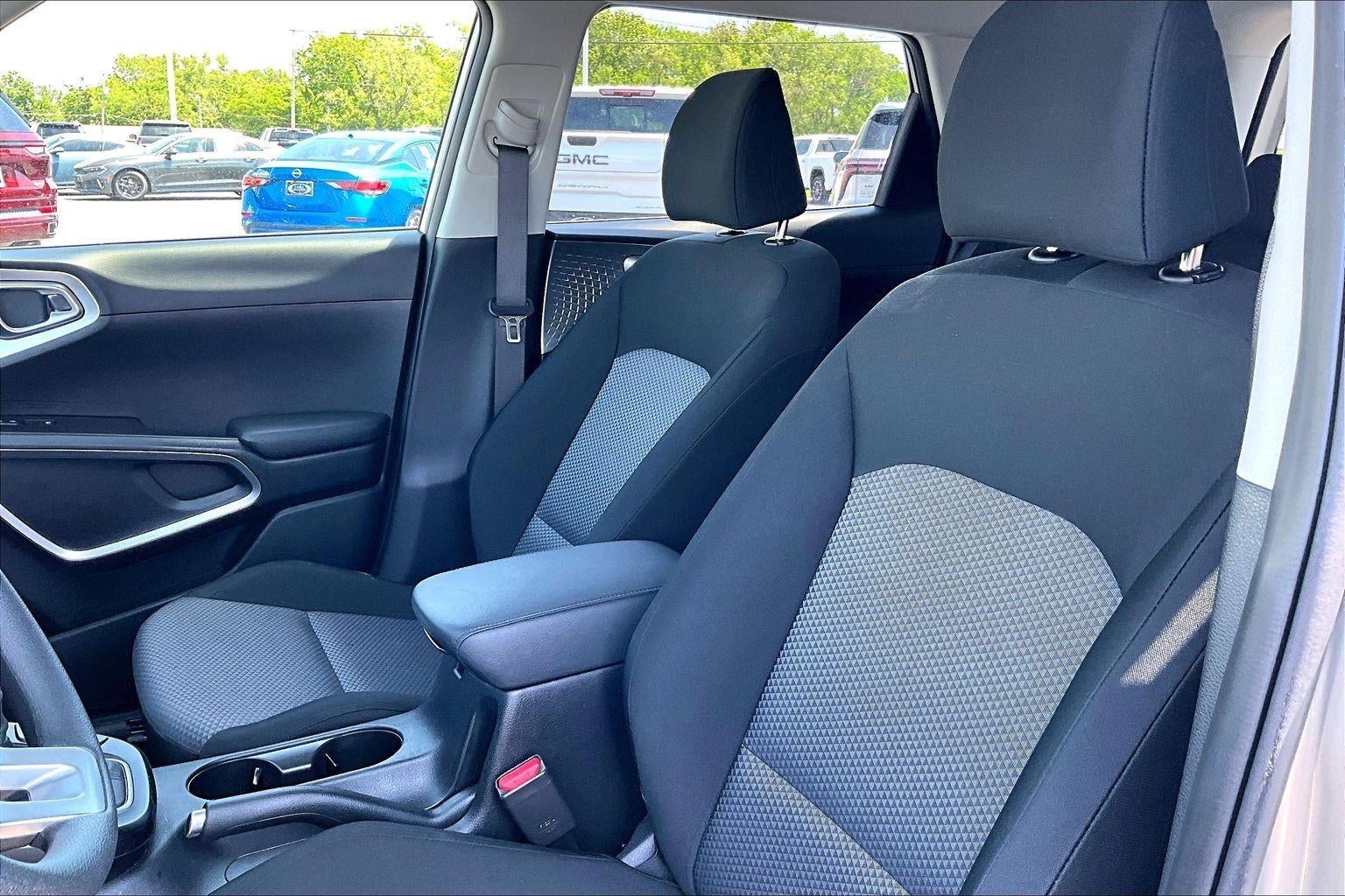 2025 Kia Soul LX