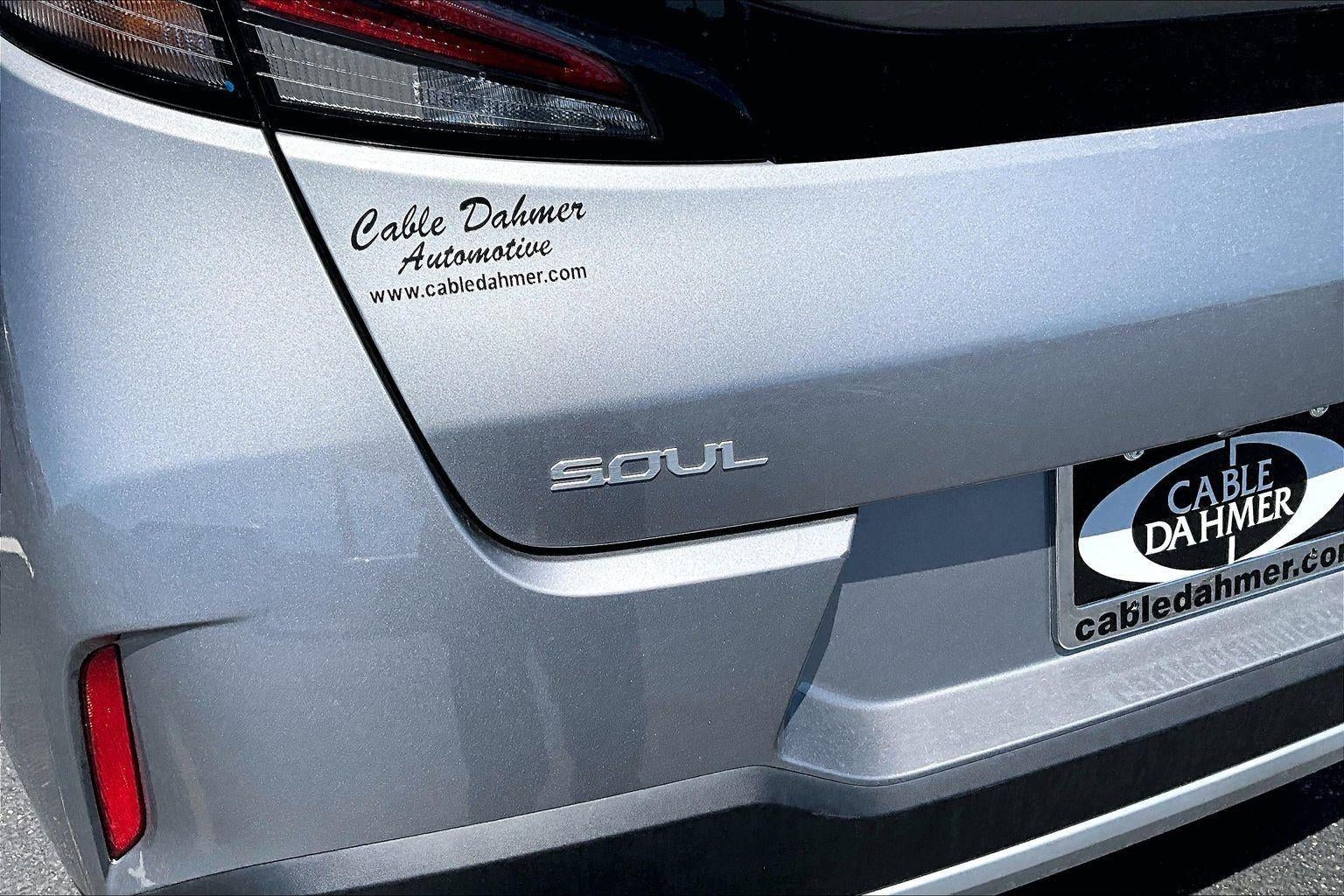 2025 Kia Soul LX