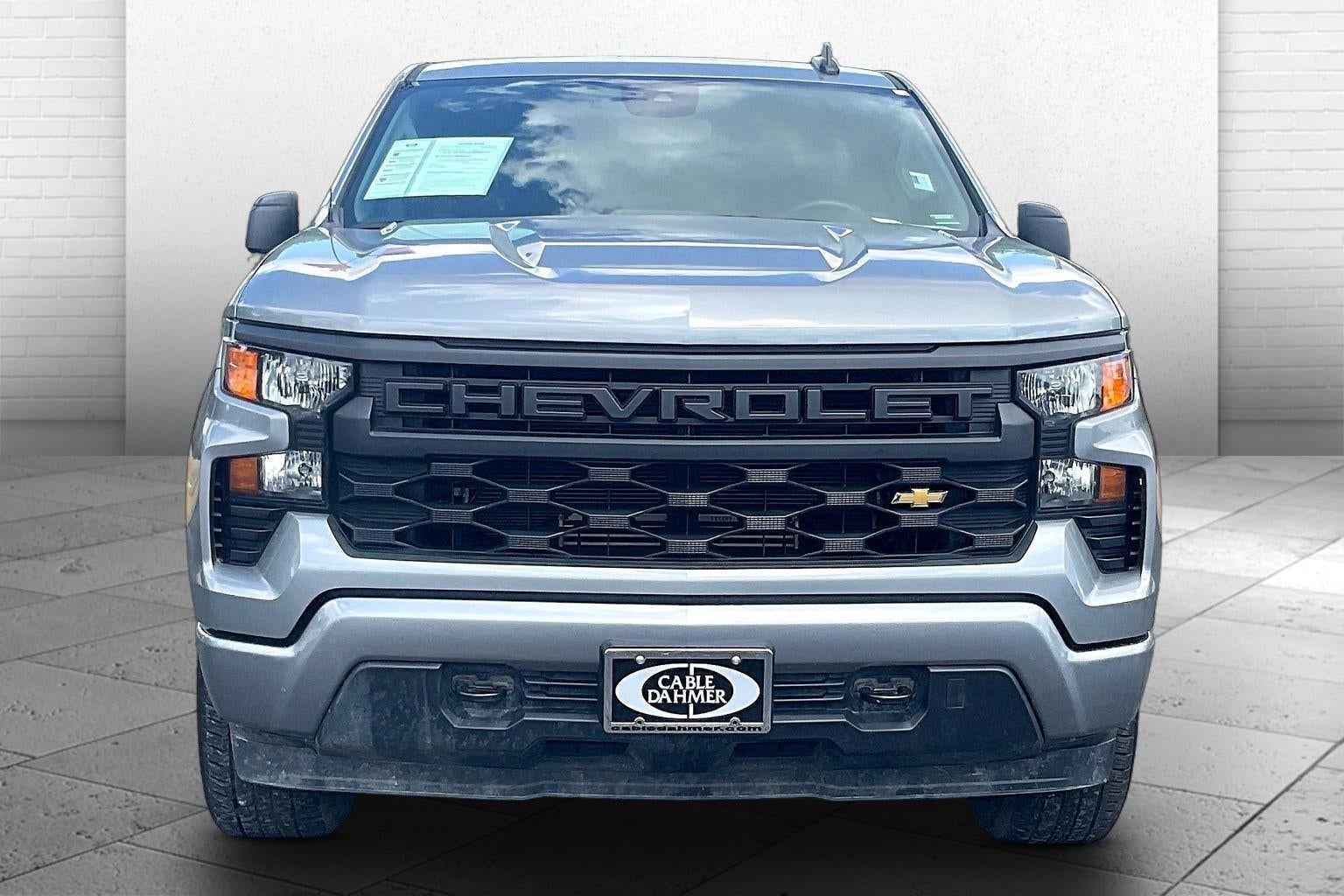2025 Chevrolet Silverado 1500 Custom