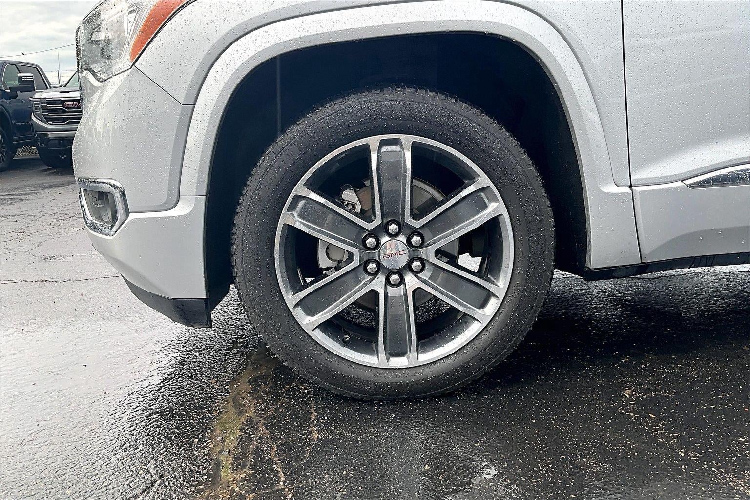 Used 2017 GMC Acadia Denali with VIN 1GKKNPLS4HZ201590 for sale in Kansas City