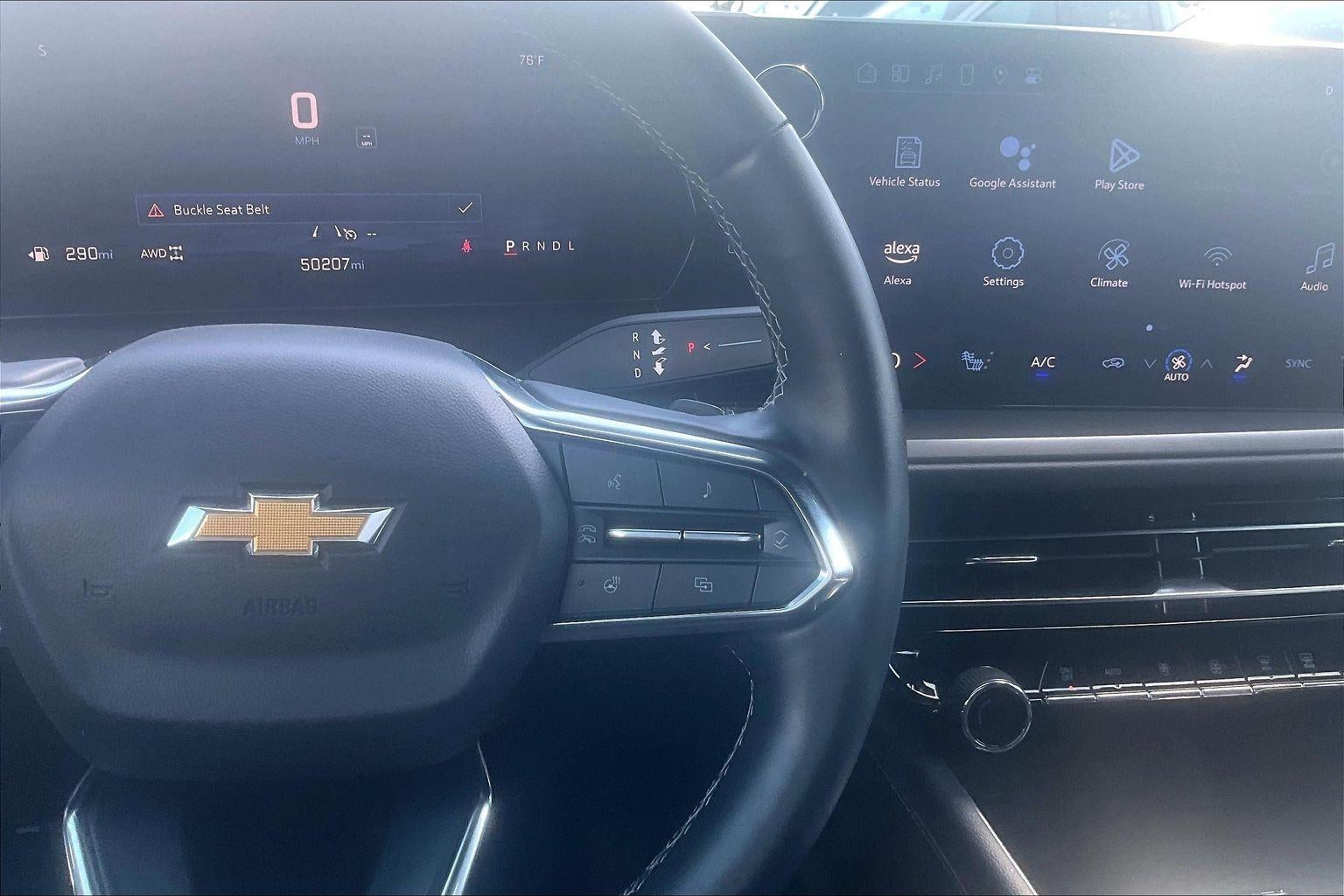 2024 Chevrolet Traverse LT