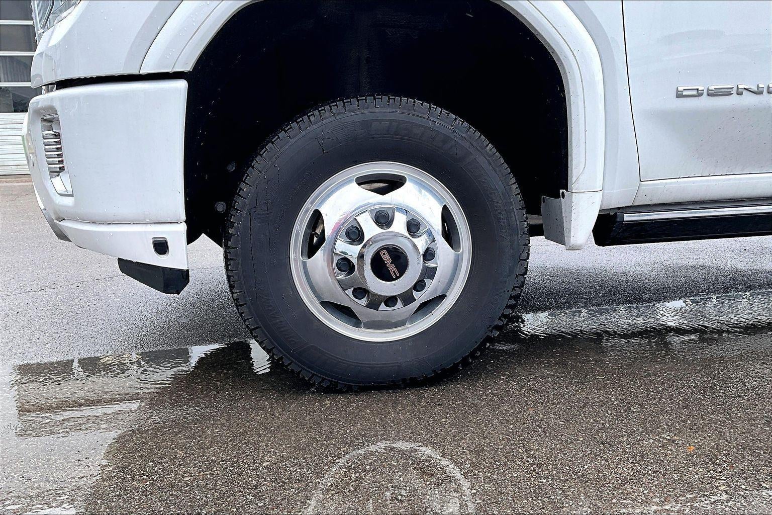 2022 GMC Sierra 3500 HD Denali
