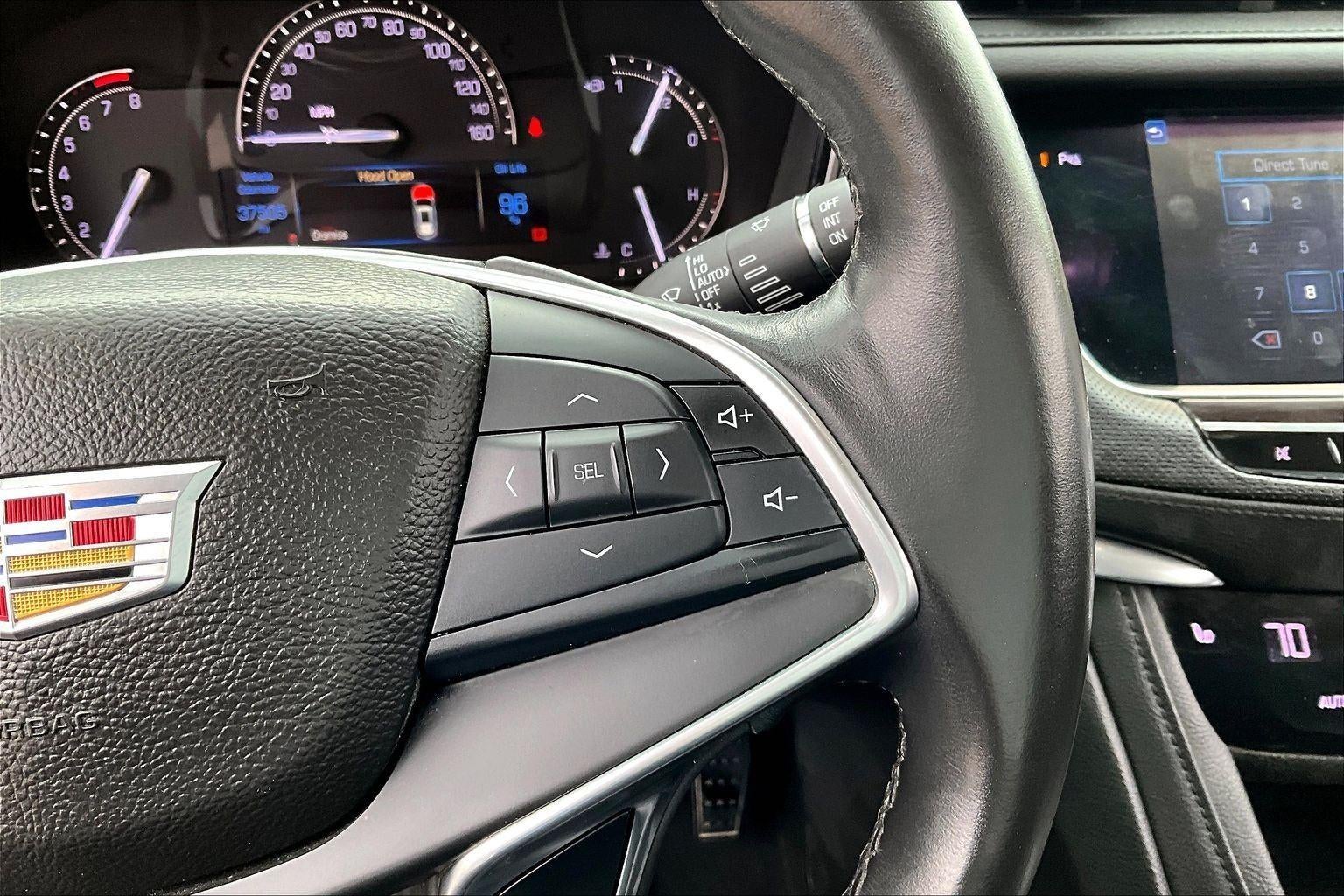 2017 Cadillac XT5 Luxury AWD