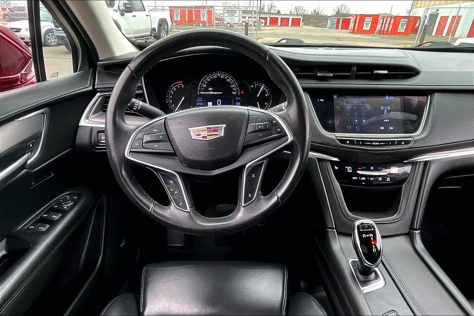 2017 Cadillac XT5 Luxury AWD