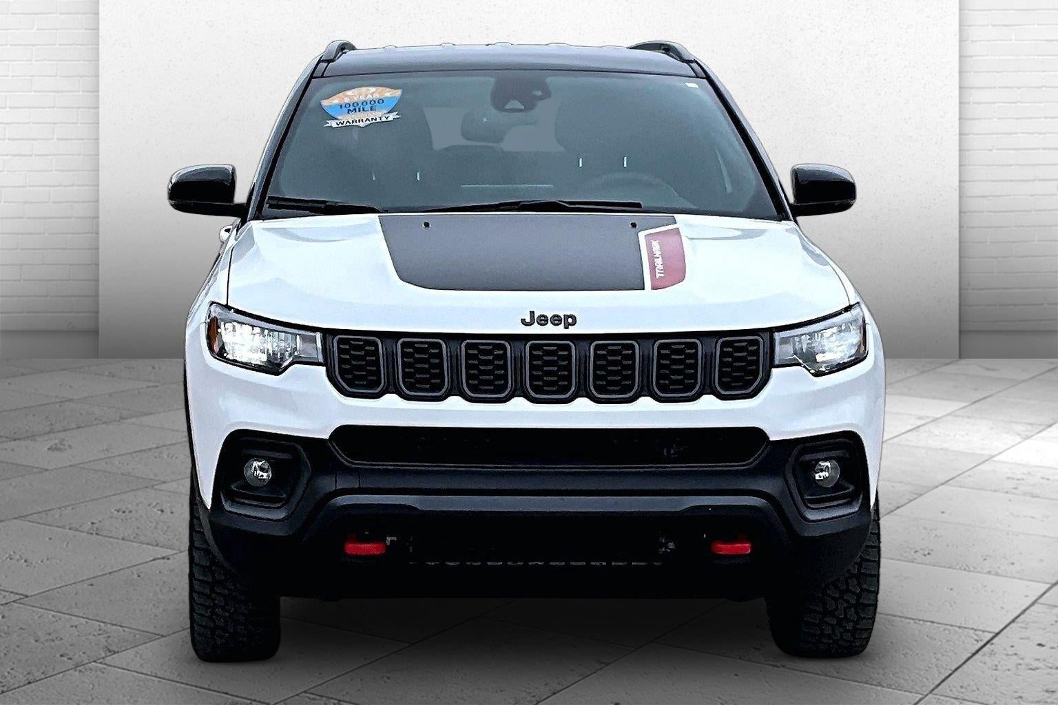 Used 2025 Jeep Compass Trailhawk with VIN 3C4NJDDN0ST521306 for sale in Kansas City