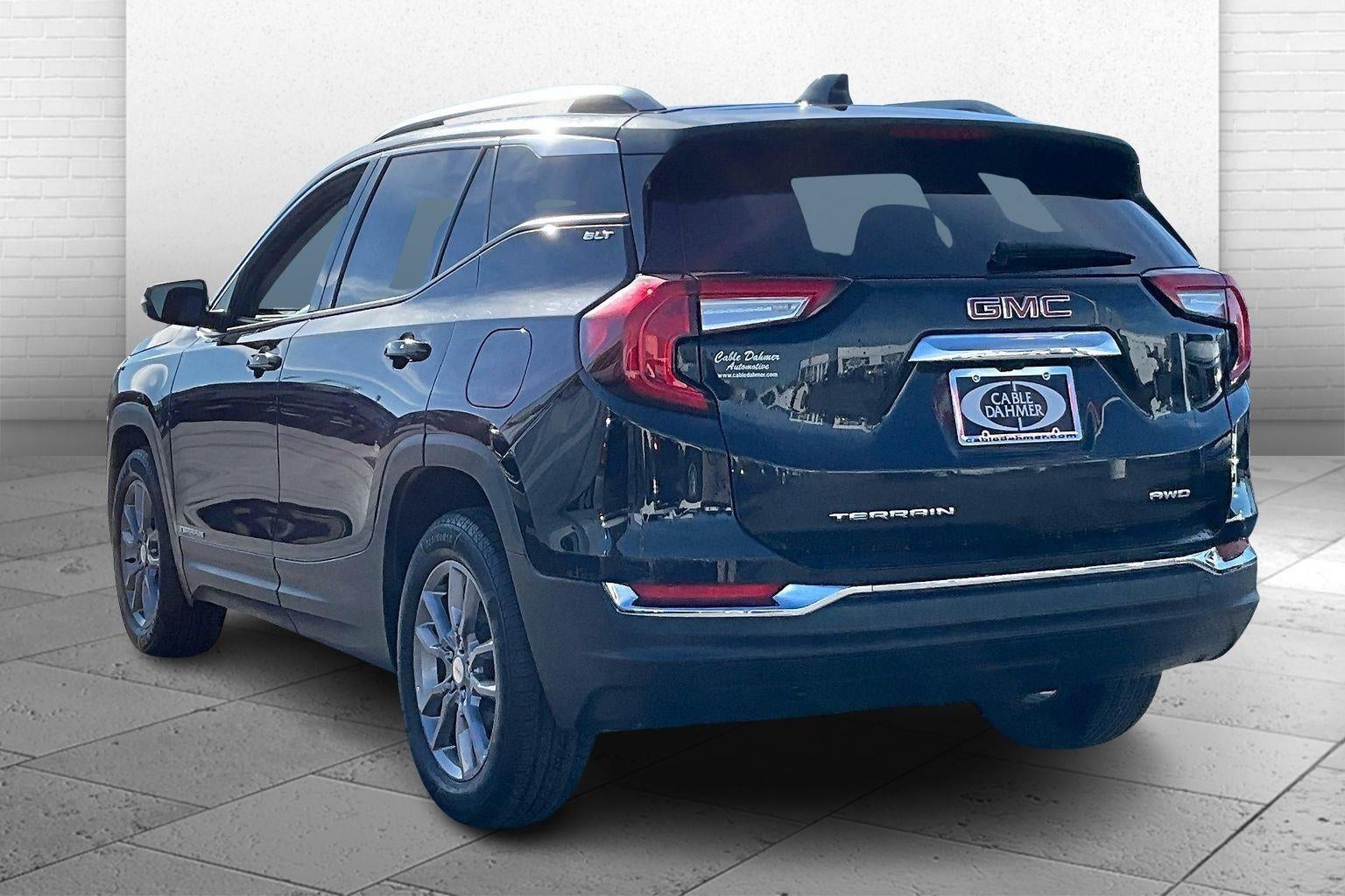 2023 GMC Terrain SLT