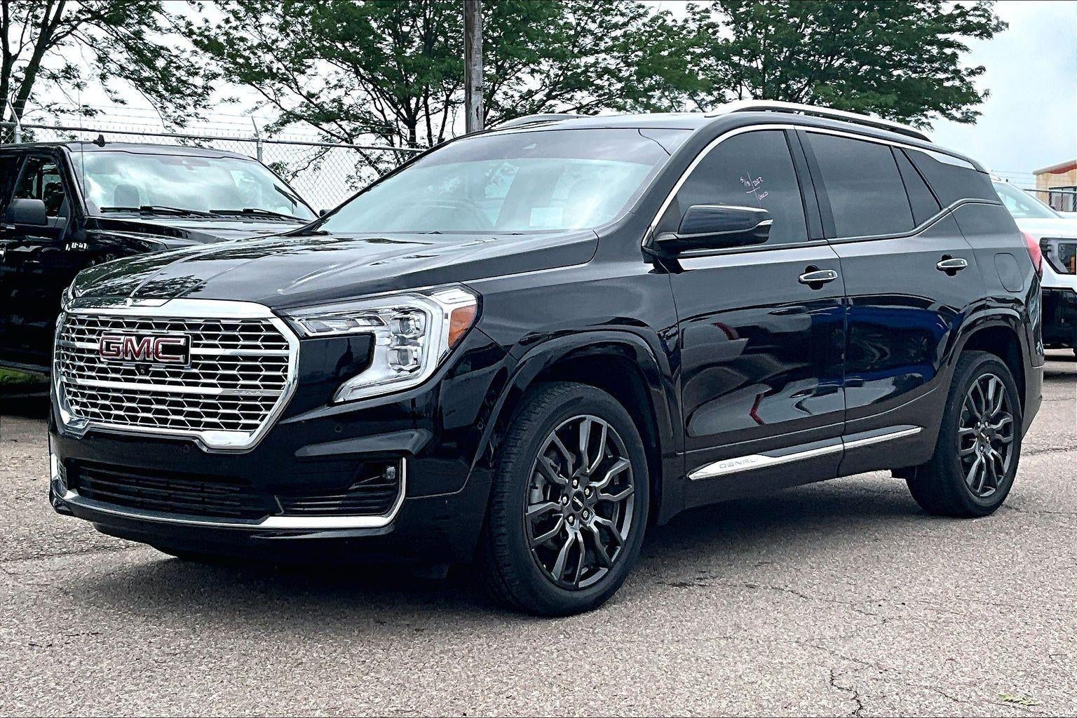 2022 GMC Terrain Denali