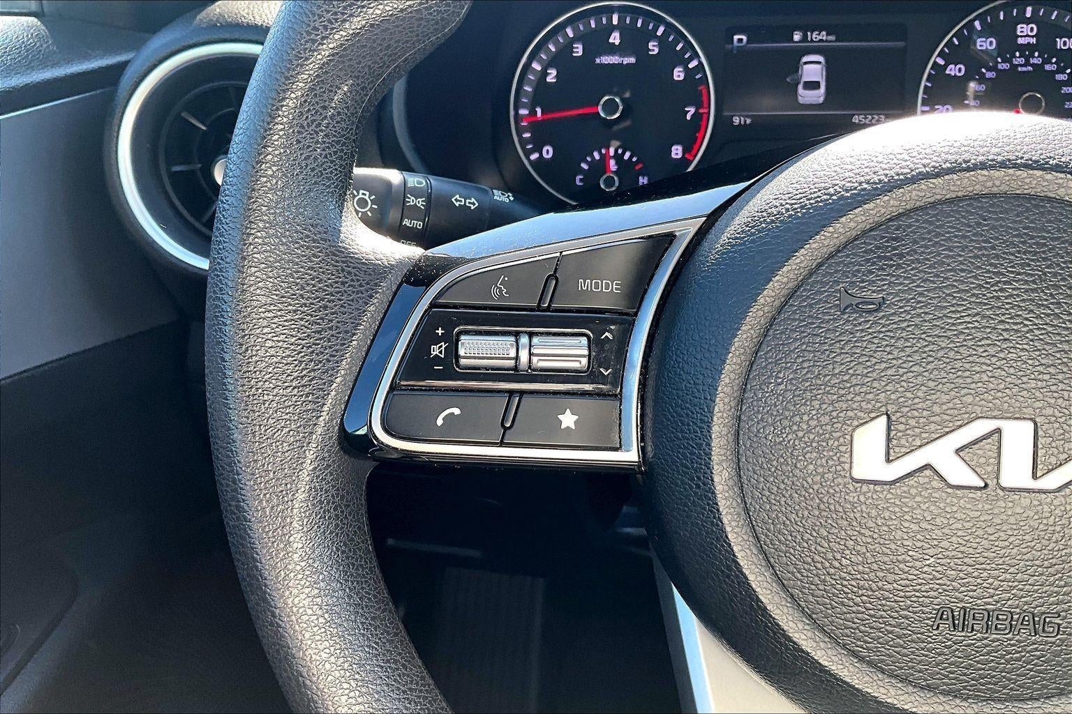 2023 Kia Forte LXS