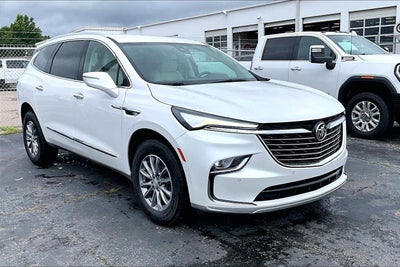 2022 Buick Enclave Essence
