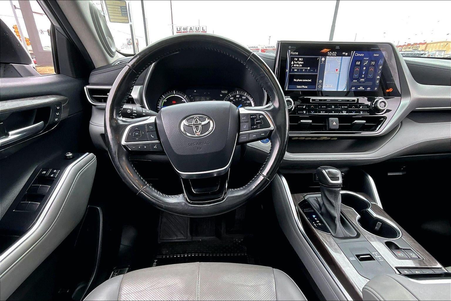 2021 Toyota Highlander Hybrid Platinum