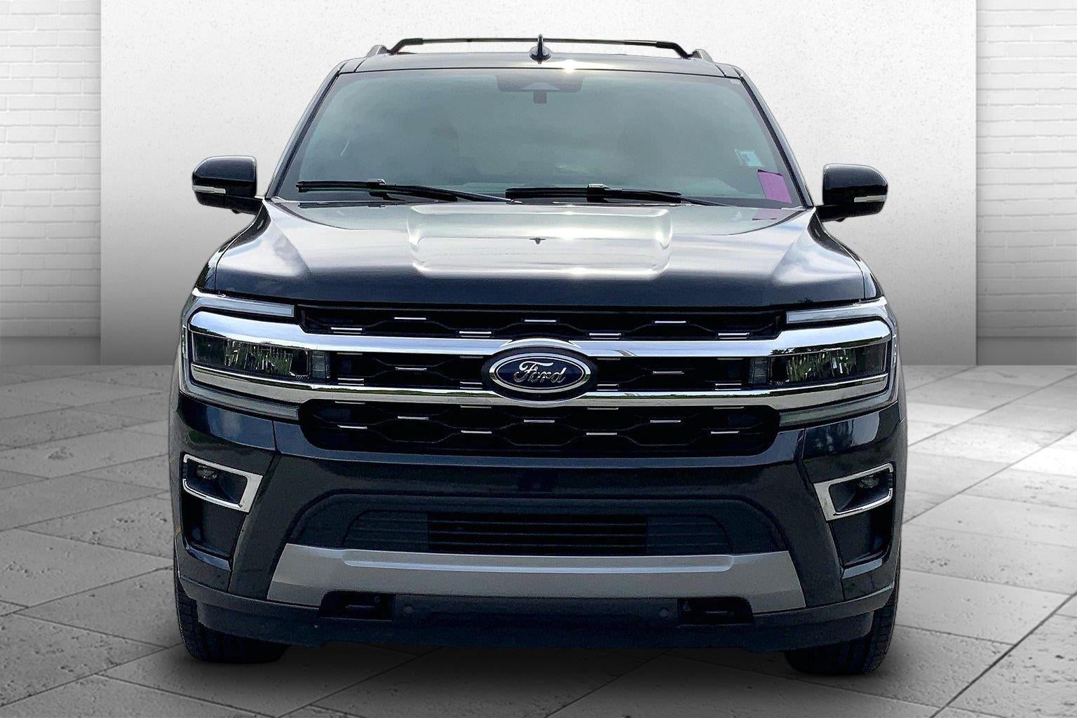 Used 2022 Ford Expedition Limited with VIN 1FMJU2AT8NEA00380 for sale in Kansas City