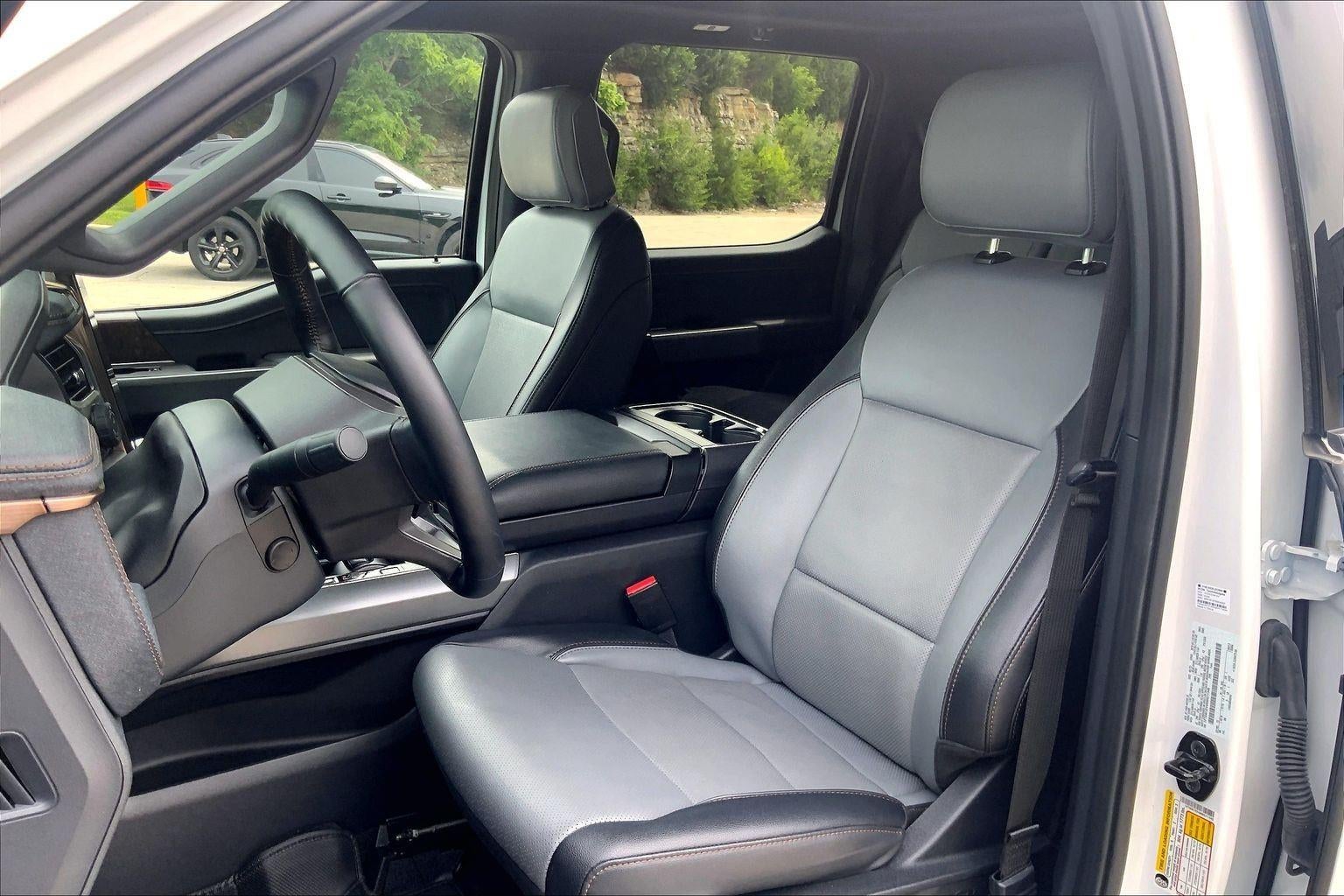 2022 Ford F-150 Lightning Pro