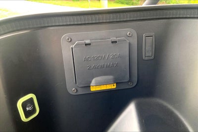 2022 Ford F-150 Lightning Pro
