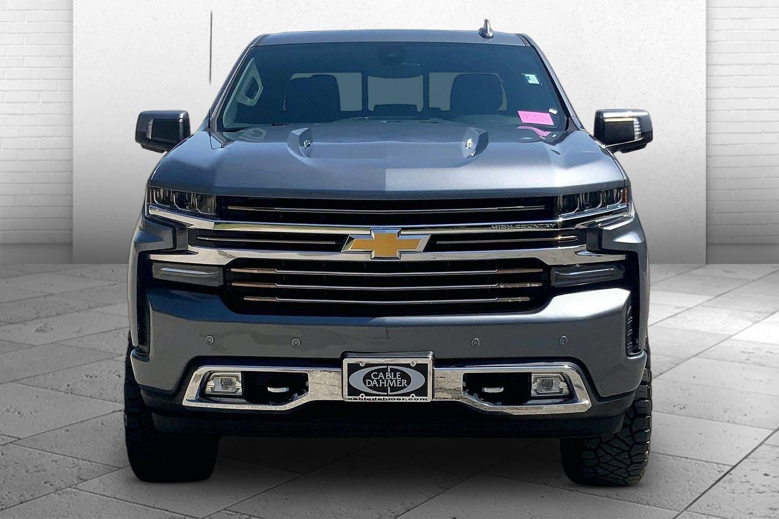 Used 2019 Chevrolet Silverado 1500 High Country with VIN 1GCUYHELXKZ147467 for sale in Kansas City