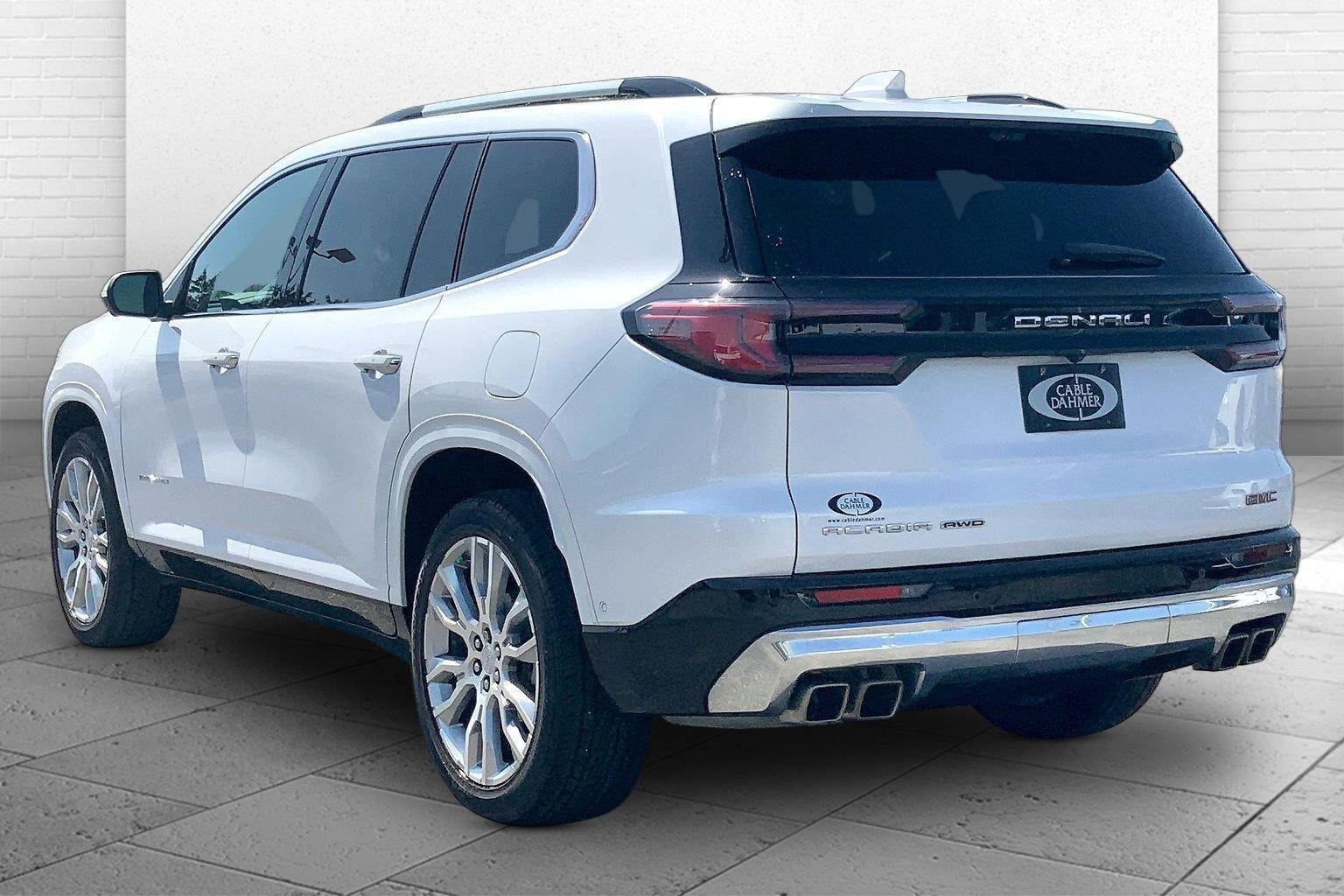 2024 GMC Acadia Denali