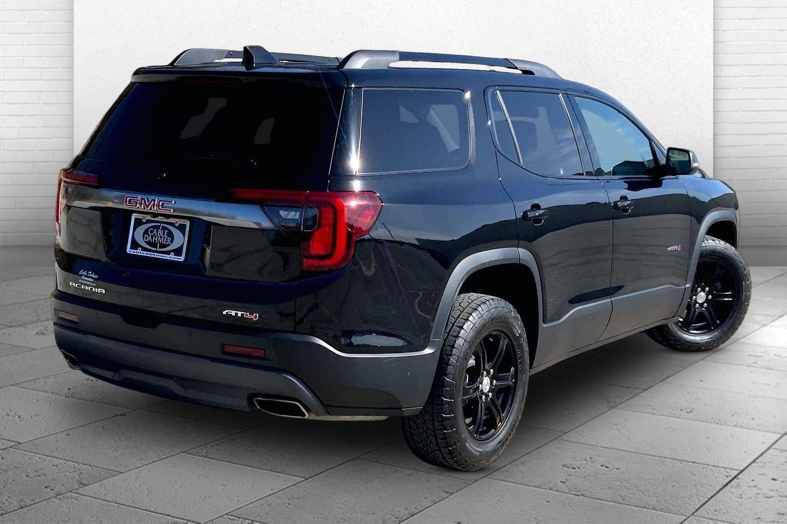 2023 GMC Acadia AT4