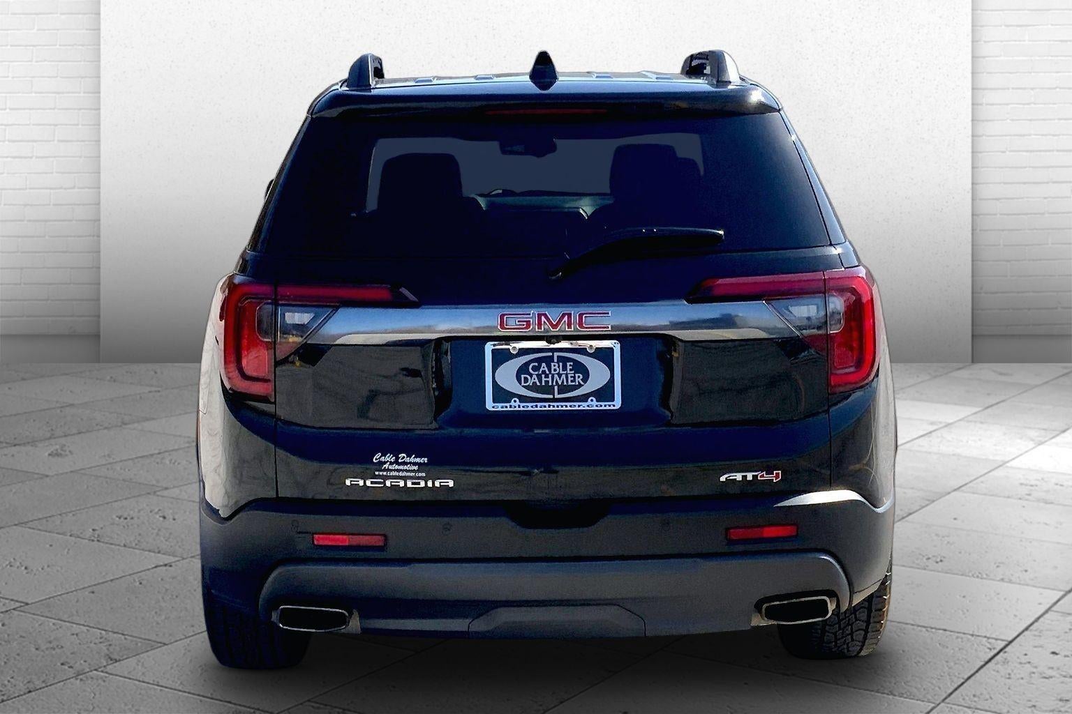 2023 GMC Acadia AT4