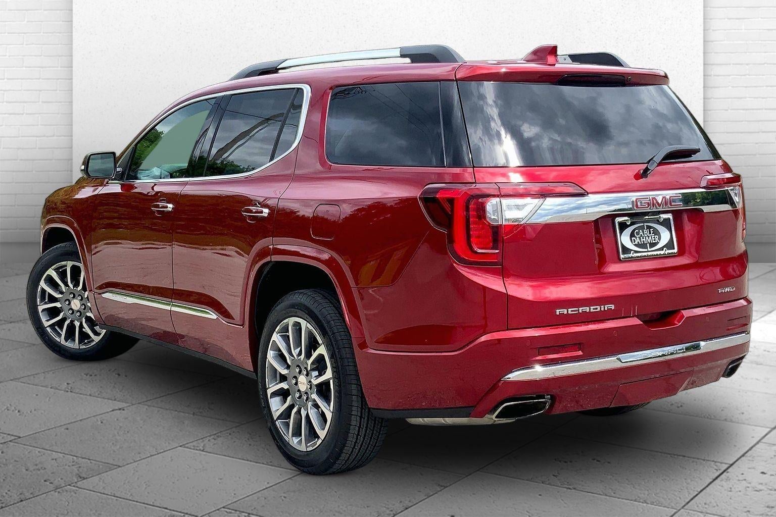 2023 GMC Acadia Denali