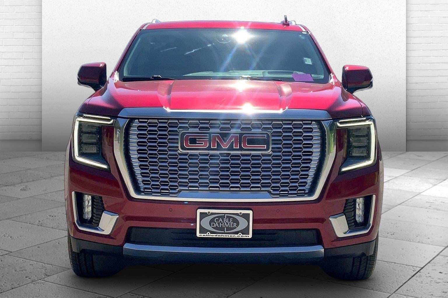 Used 2021 GMC Yukon Denali with VIN 1GKS2DKL7MR393020 for sale in Kansas City