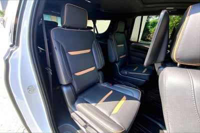 2023 GMC Yukon XL AT4