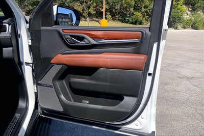 2023 GMC Yukon XL Denali Ultimate