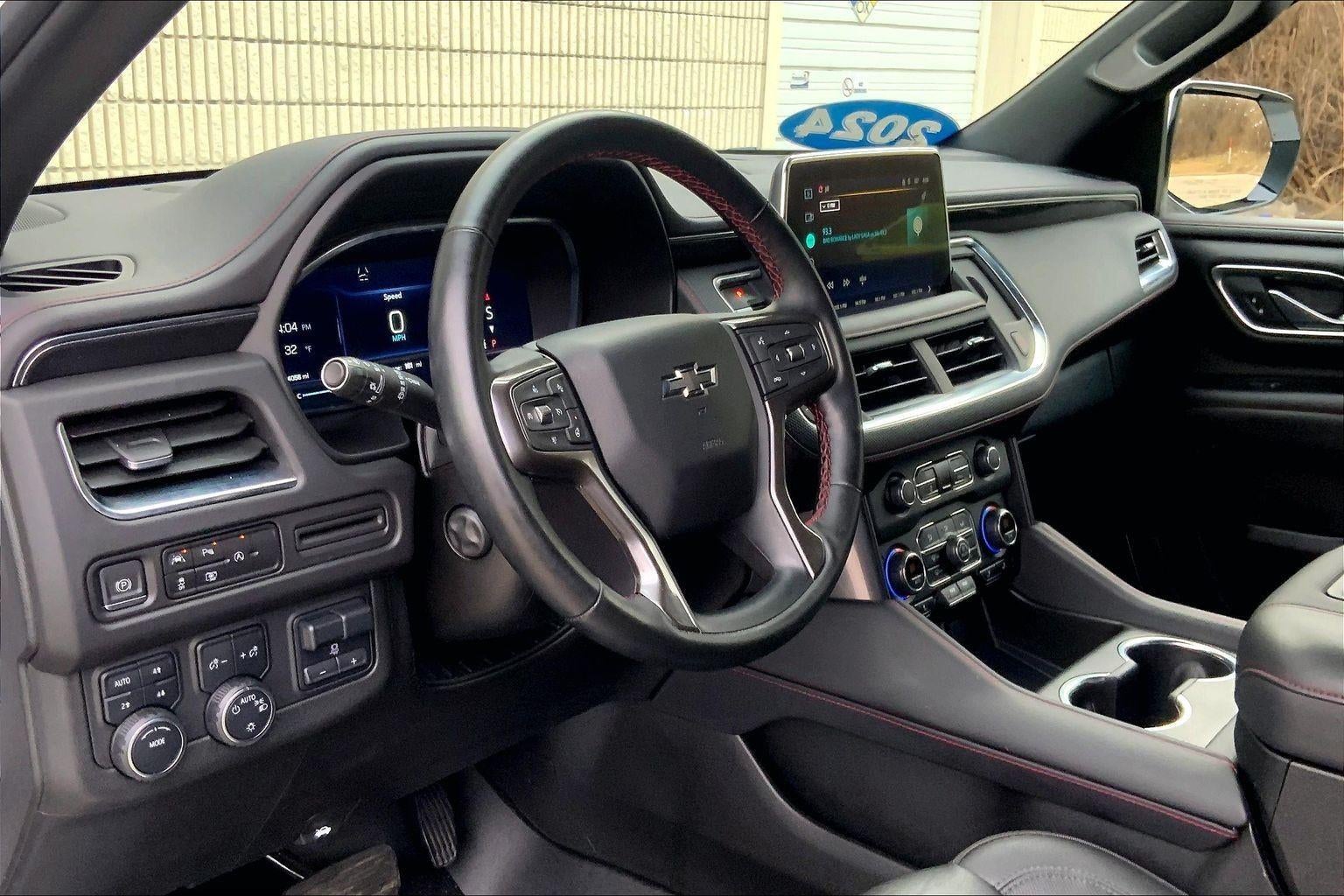 2024 Chevrolet Suburban RST