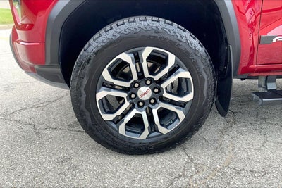 2024 GMC Canyon AT4