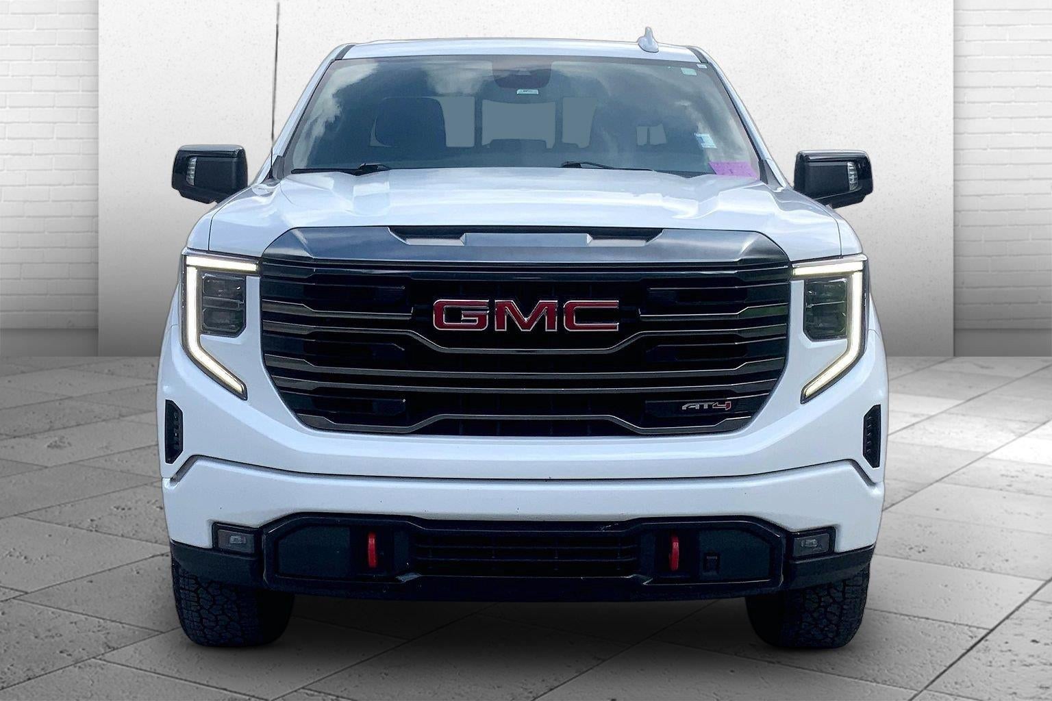 Used 2022 GMC Sierra 1500 AT4 with VIN 1GTUUEETXNZ631735 for sale in Kansas City