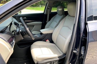2023 Cadillac XT4 FWD Luxury
