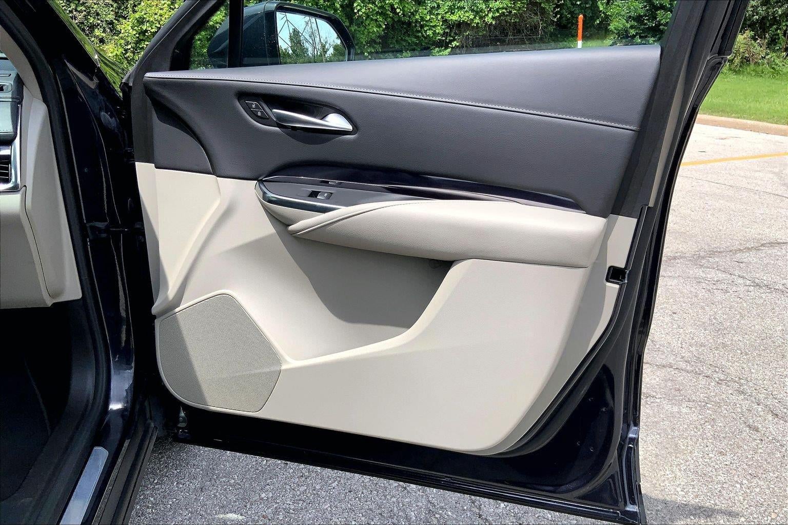 2023 Cadillac XT4 FWD Luxury