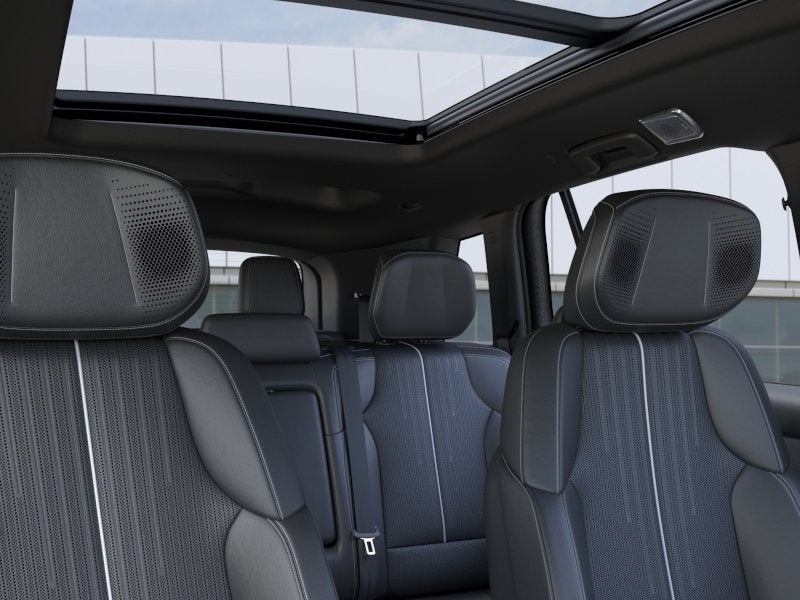 2027 Cadillac VISTIQ Luxury