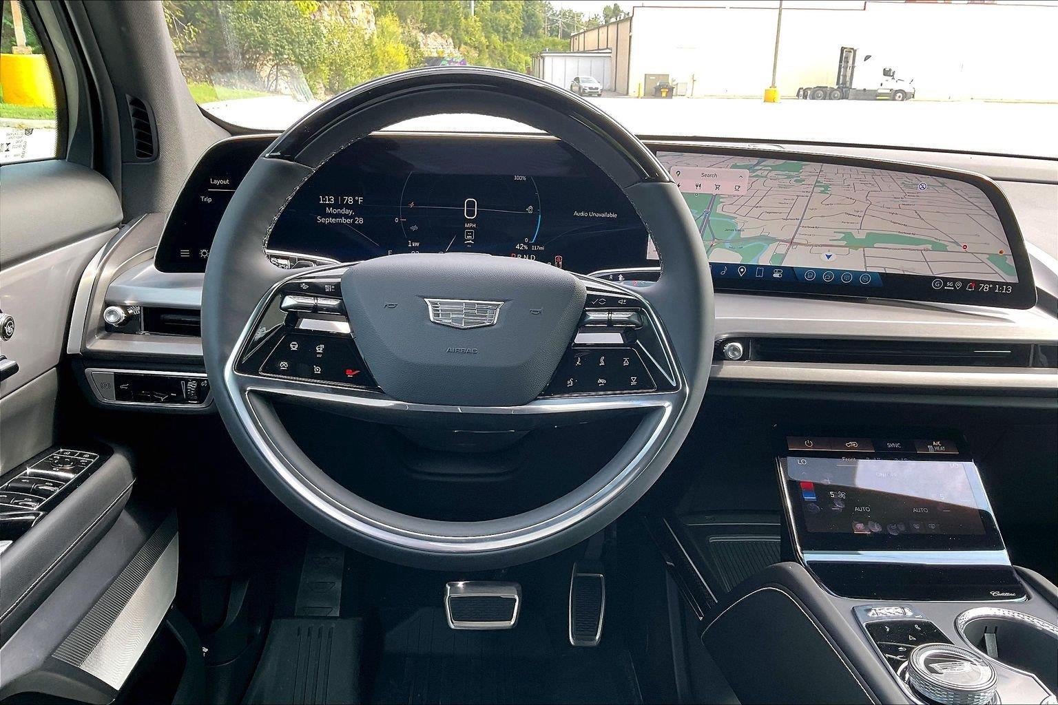 2027 Cadillac VISTIQ Luxury