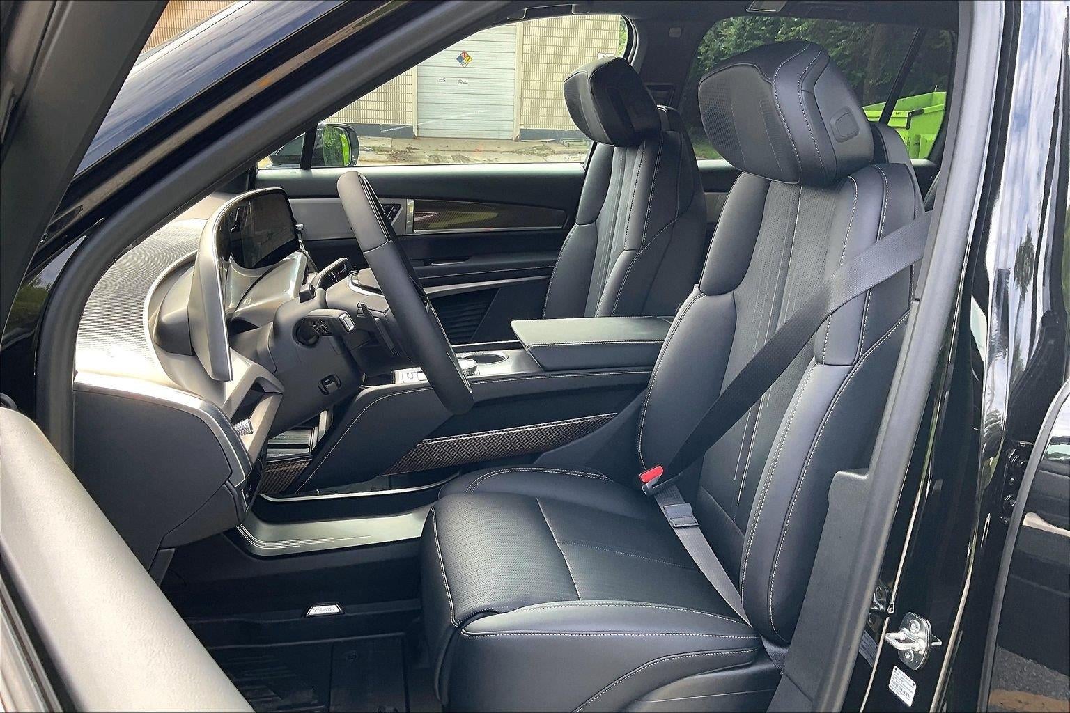 2027 Cadillac VISTIQ Luxury