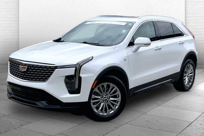2025 Cadillac XT4 Premium Luxury