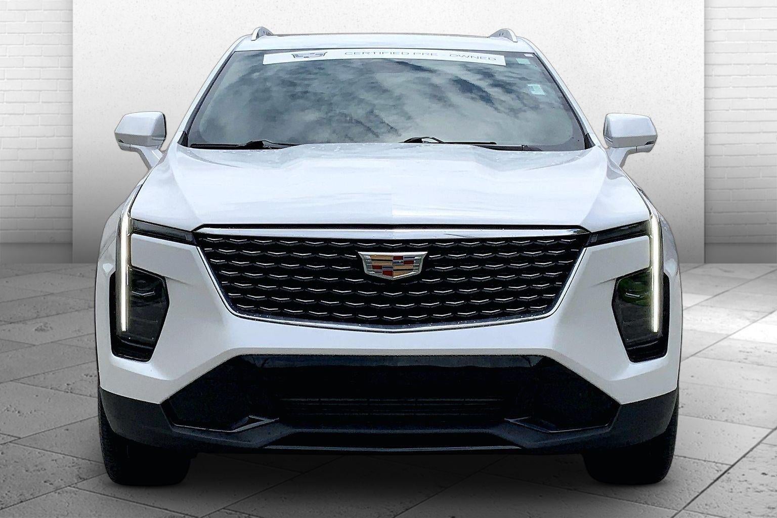 2025 Cadillac XT4 Premium Luxury