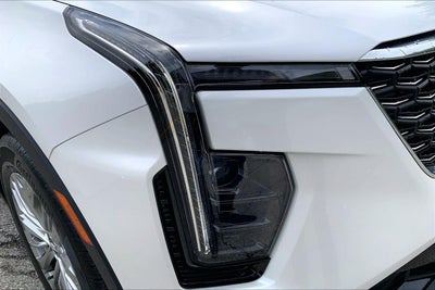 2025 Cadillac XT4 Premium Luxury