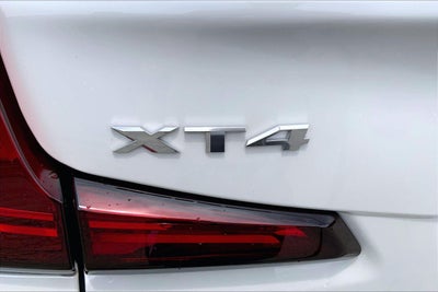 2025 Cadillac XT4 Premium Luxury