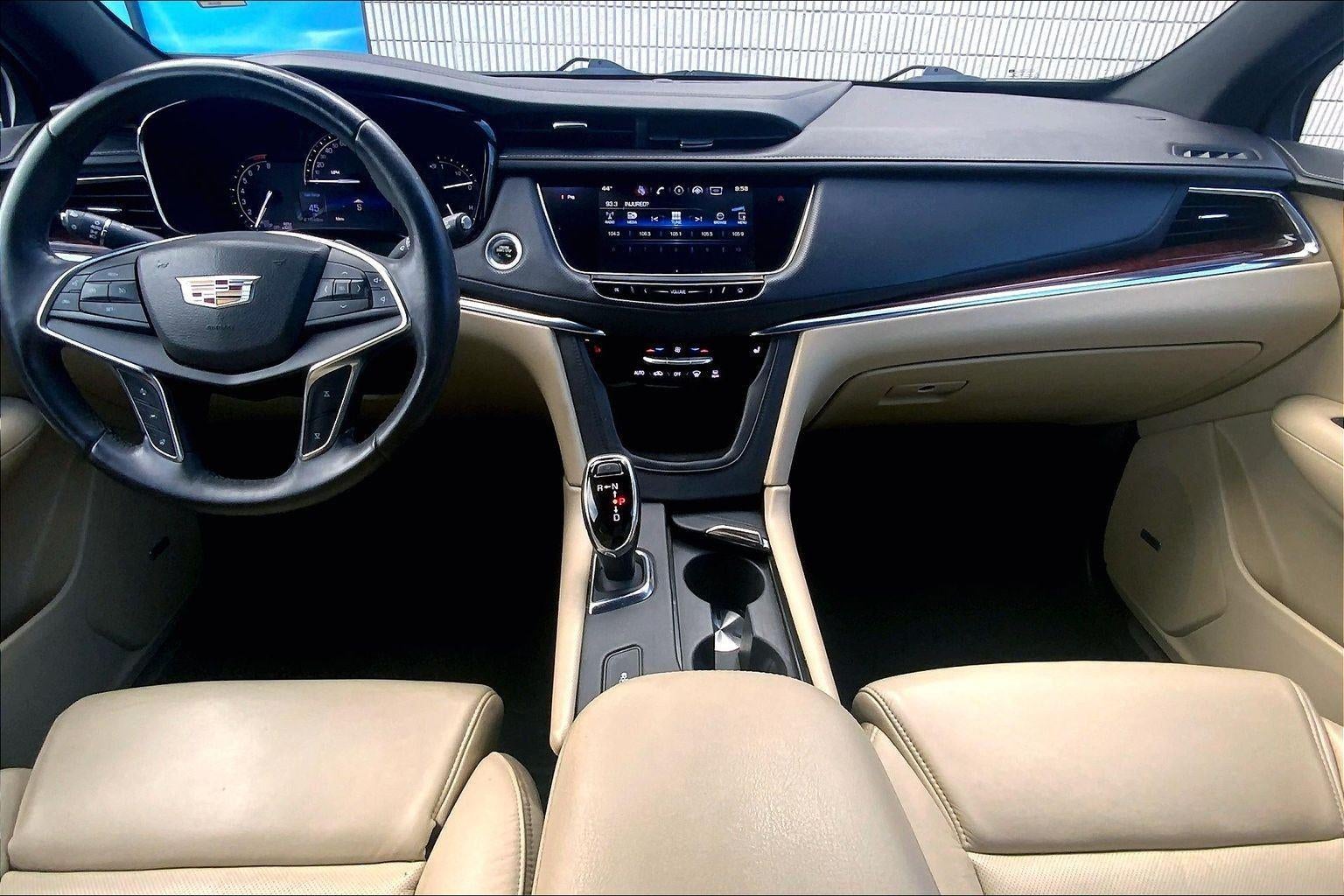 2017 Cadillac XT5 Luxury FWD