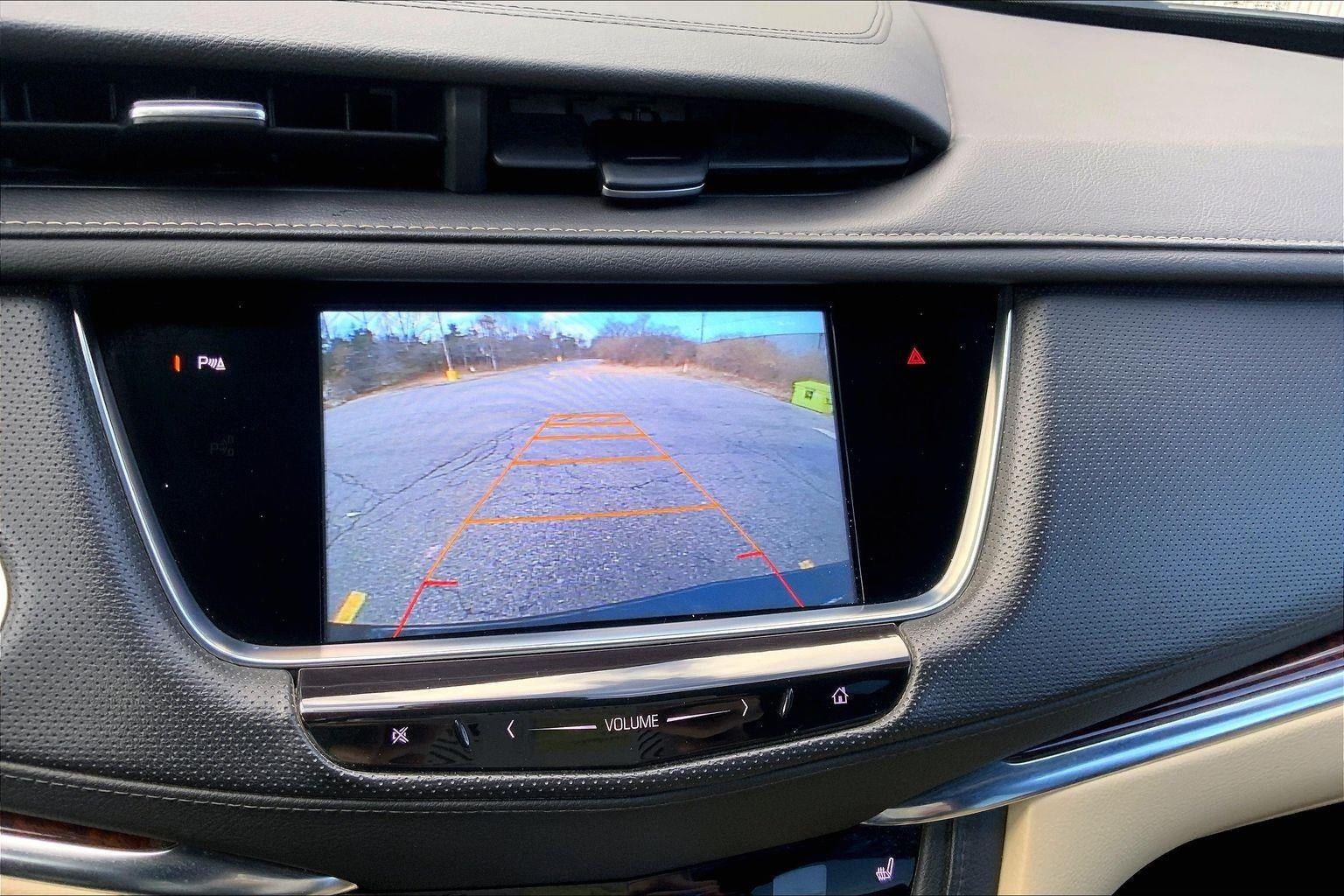 2017 Cadillac XT5 Luxury FWD