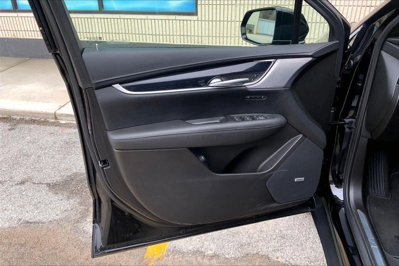 2025 Cadillac XT5 Premium Luxury